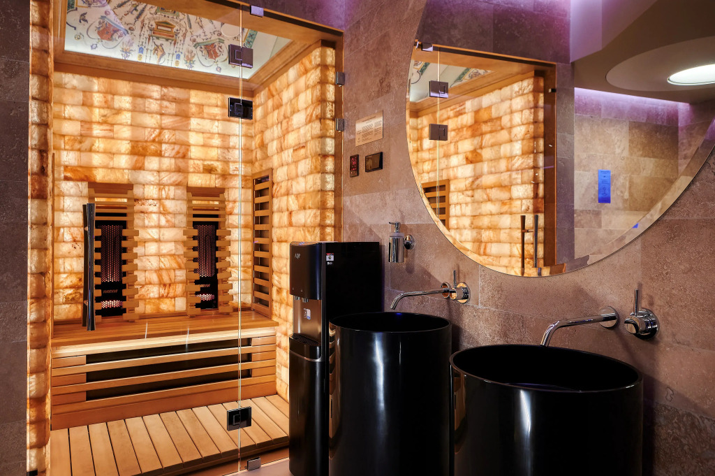 Апартаменты Spa у Вас дома на 77 этаже