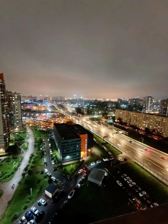Квартира в ЖК Салют с потрясающим видом на ночные огни города