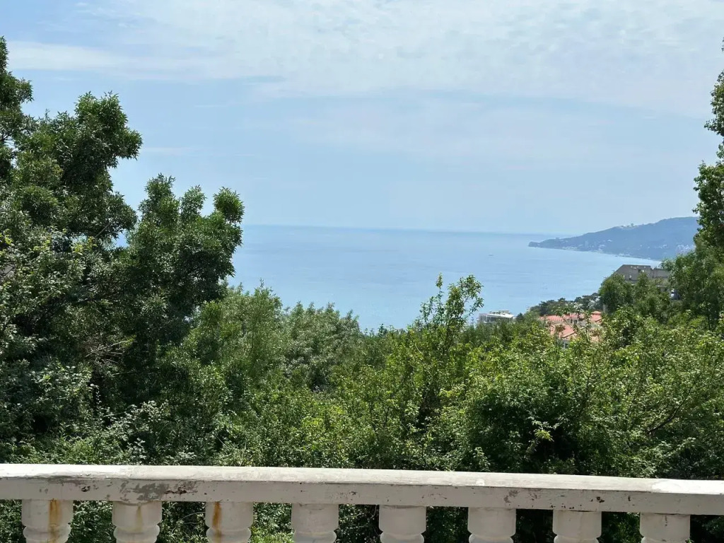 Alba Villa