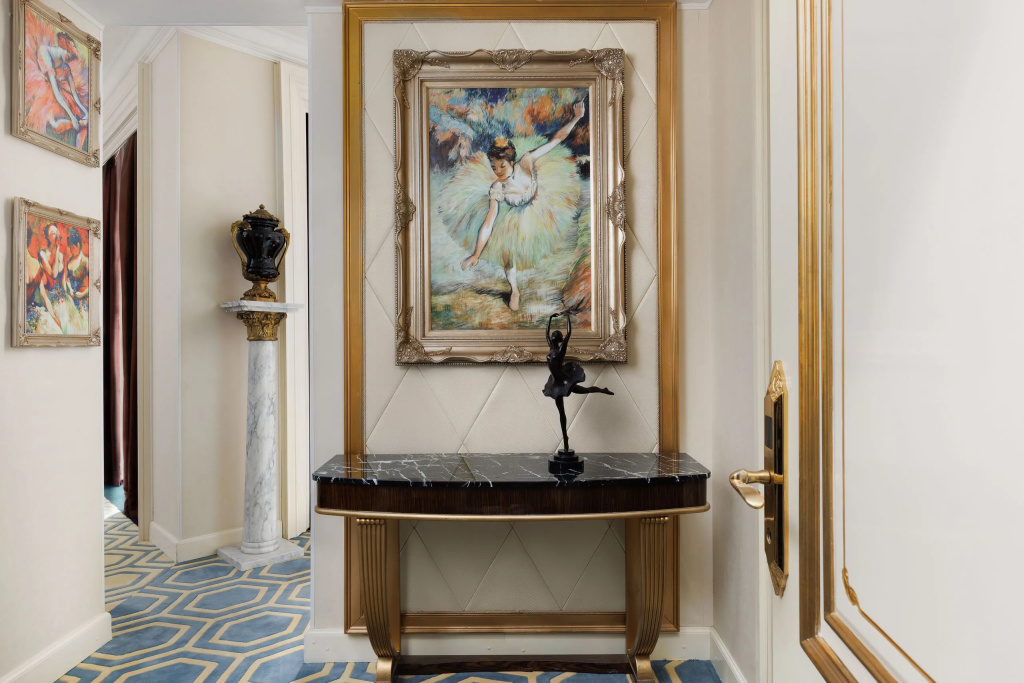 5 ★ Отель The St. Regis Moscow Nikolskaya