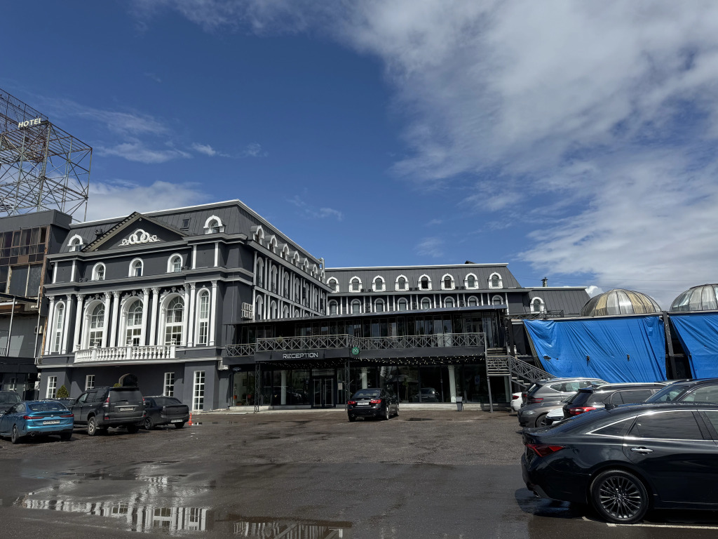 Отель Курортно - развлекательный комплекс Внуково Вилладж (Vnukovo Village)