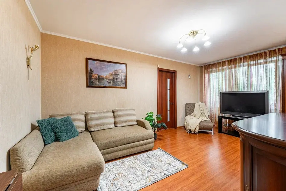 V Otlichnom Rayone Flat