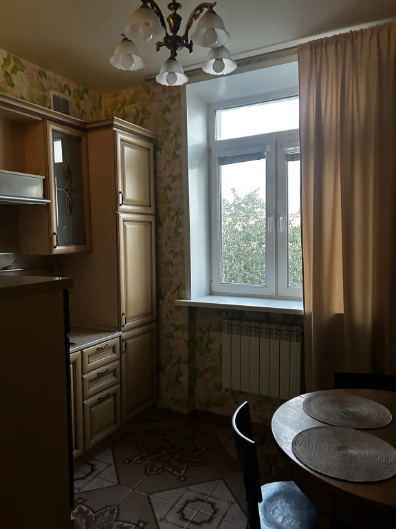 Квартира Сталинка в центре до 8 гостей