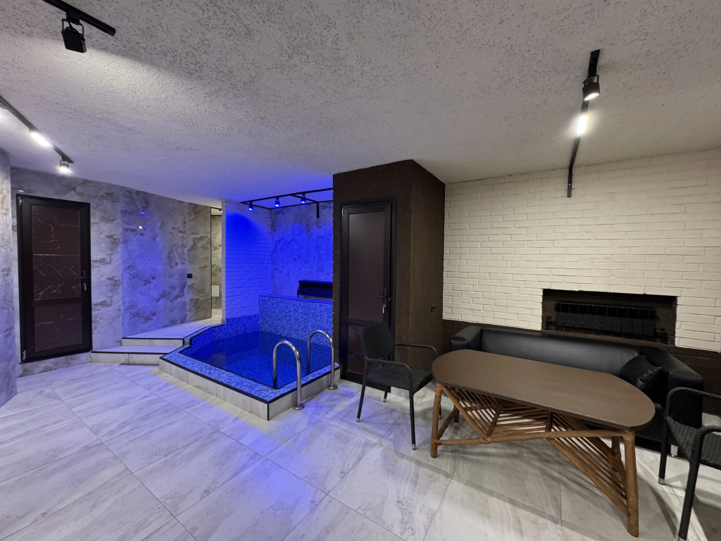 Частный дом Дом Хо RentPlaza
