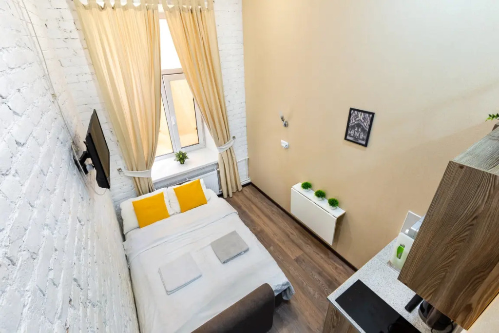 Апартаменты Roomstay Большой 46 Comfort Studio #1