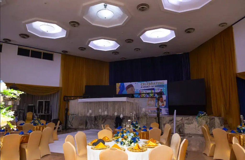 Отель Nicon Luxury Abuja