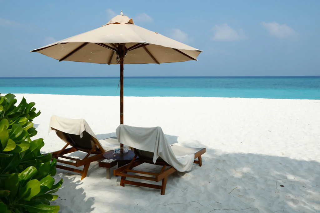 The Barefoot Eco Hotel