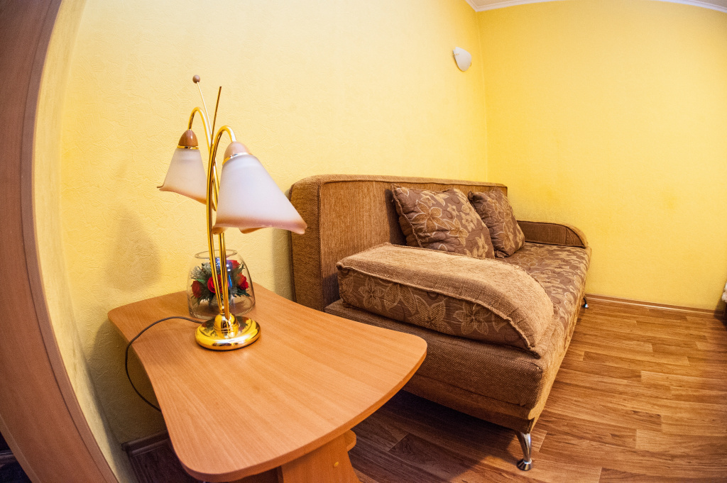 Квартира на Парижской Коммуны 42а 1