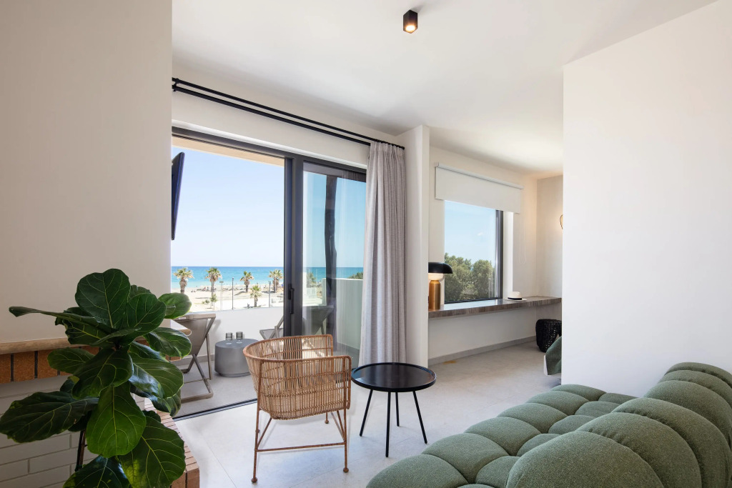 Aristea Hotel