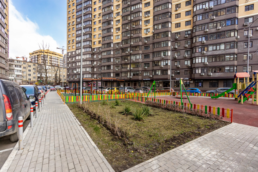 Квартира Студия у Аквапарка H2O ДонЭкспо Тц Горизонт