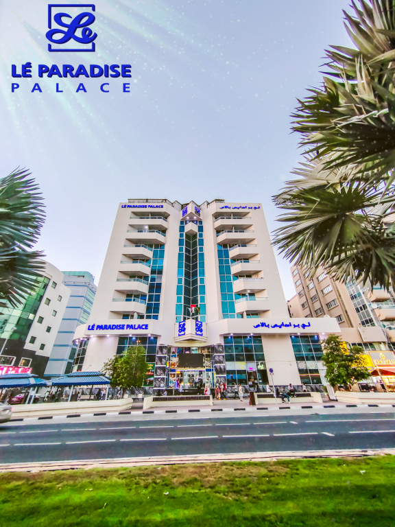 Отель Le Paradise Palace