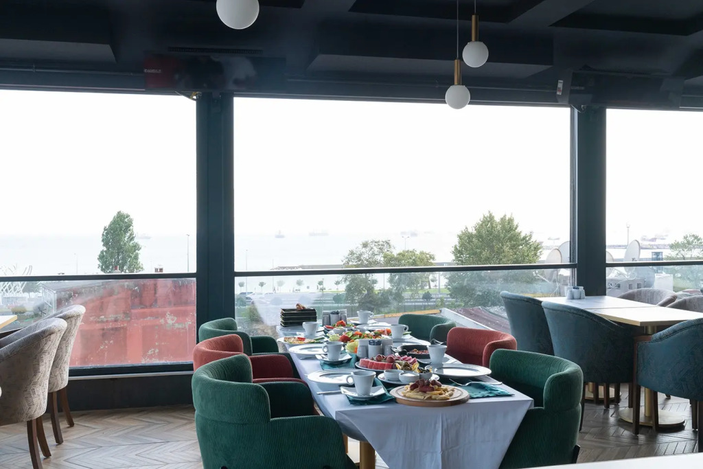 Costera Hotel