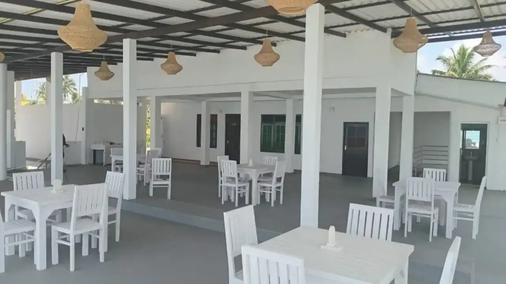 Отель Palazzo Beach