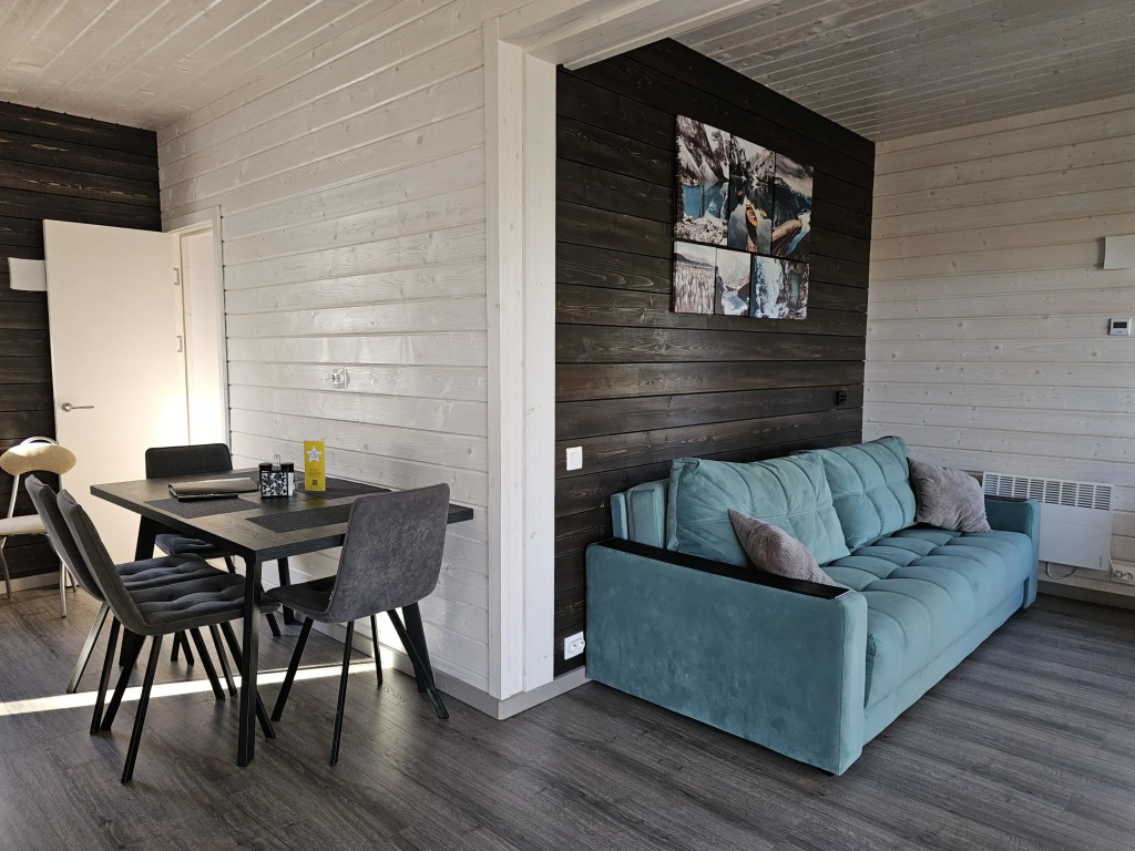 Коттедж Черничный Склон Silver House