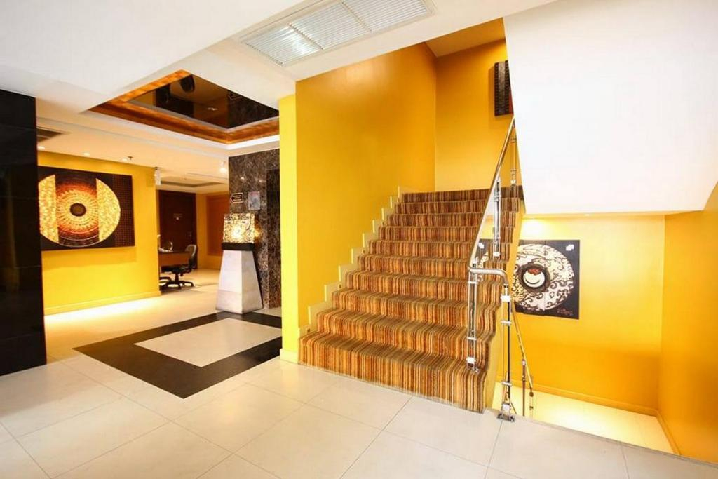 Отель Nova Gold Hotel