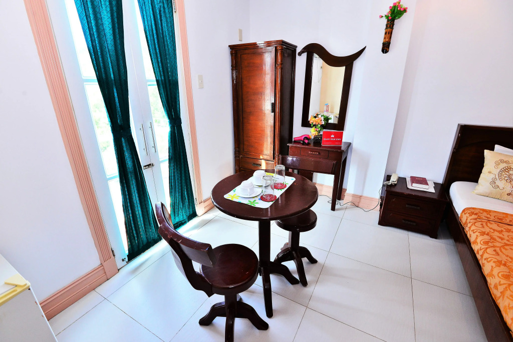 Отель ZEN Rooms Bora Sky