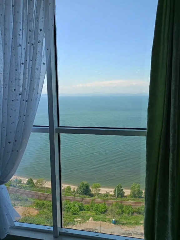 Квартира Рядом с Благоустрoенным Пляжeм