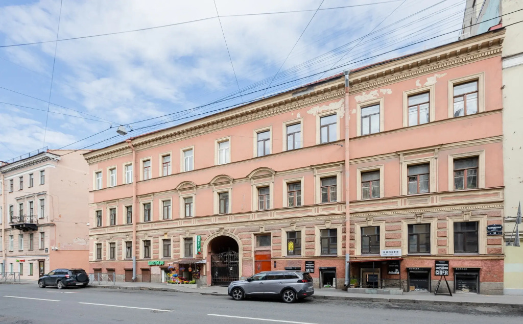 Апартаменты SpbStay с 4 спальнями на Казанской 35 до 14 человек