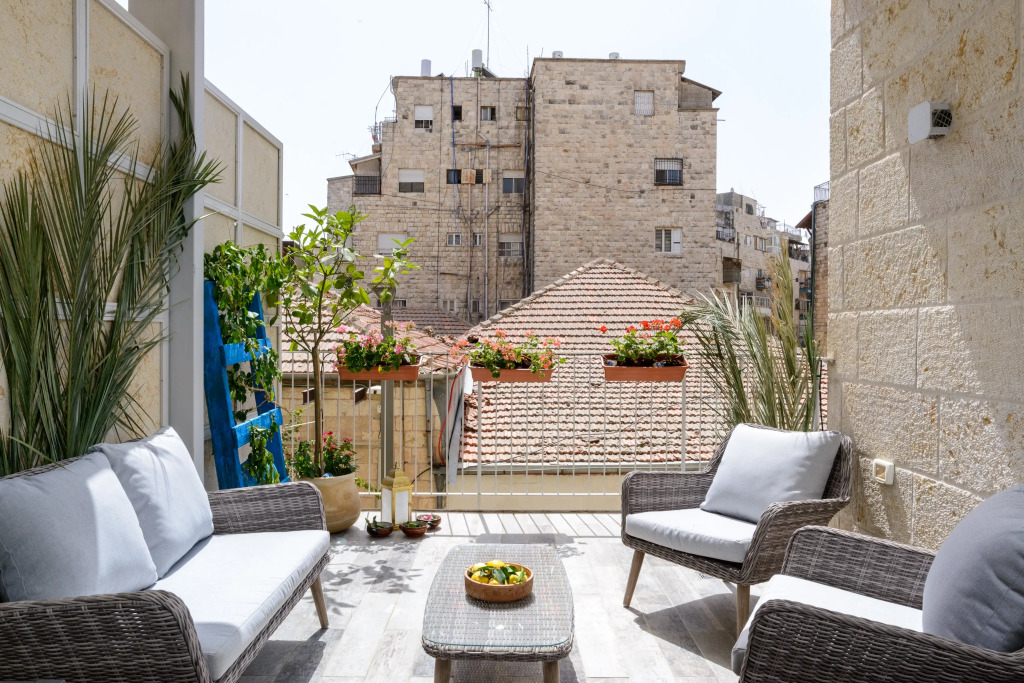 Апартаменты Design & Veranda Near Old City by FeelHome