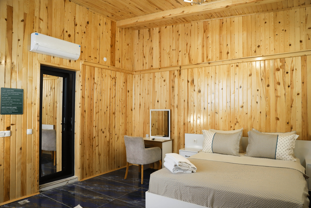 Отель Hotel Waterfall Heaven House