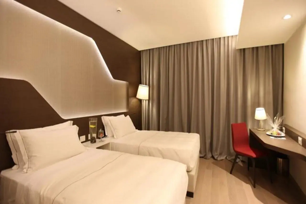 DoubleTree by Hilton Yerevan City Centre