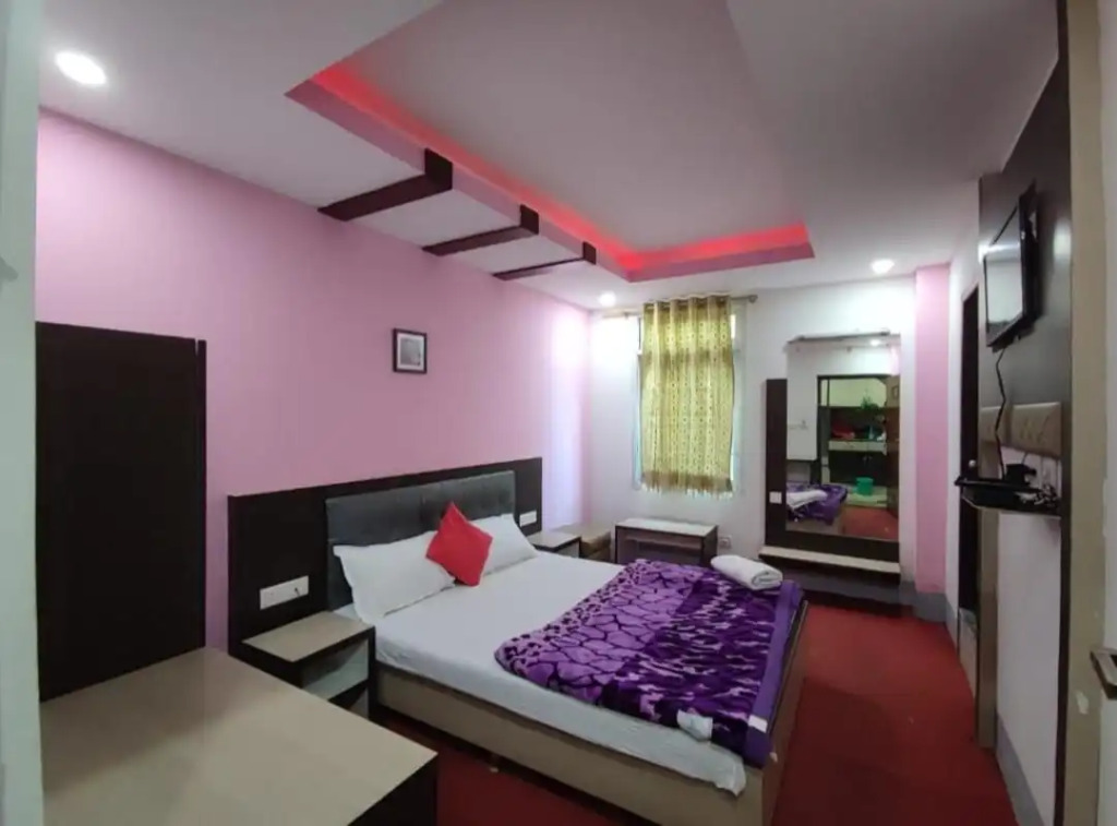 La Casa Hotel