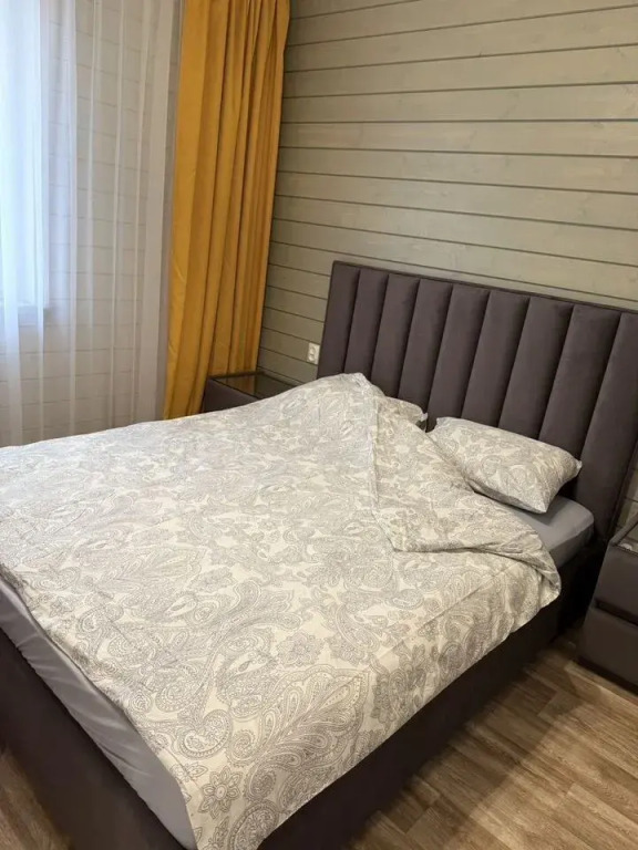 Частный дом уютный в ceле Кибoл