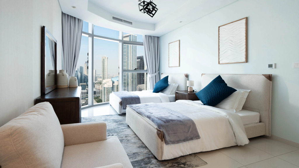 Апартаменты Keyrock Living - 3BR Luxury in Paramount Downtown