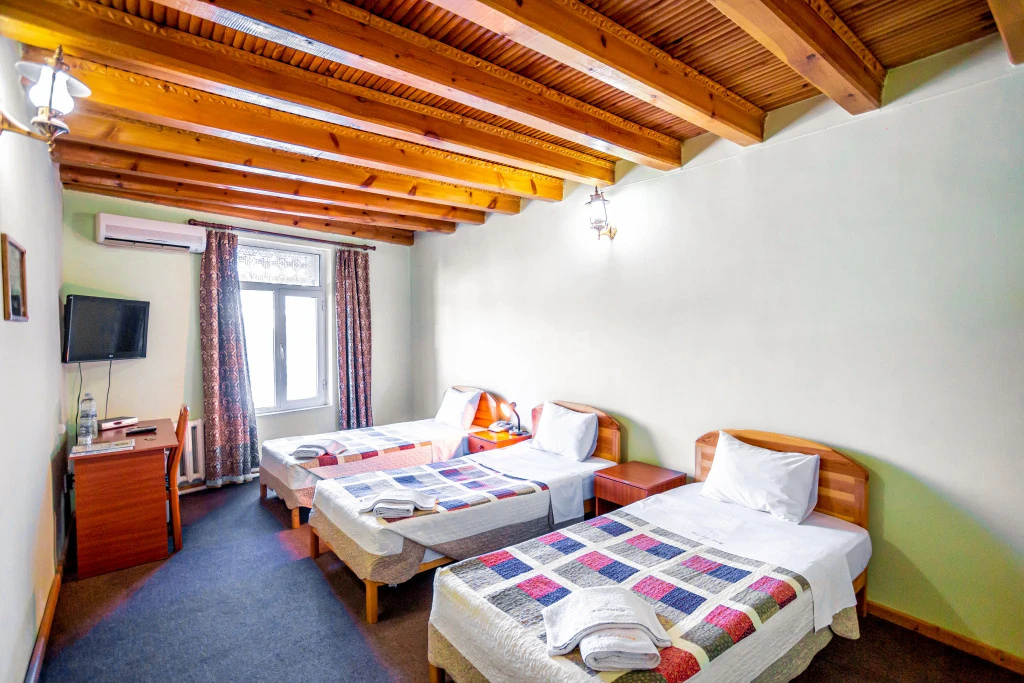 Бутик-отель Parvina Hotel in old city
