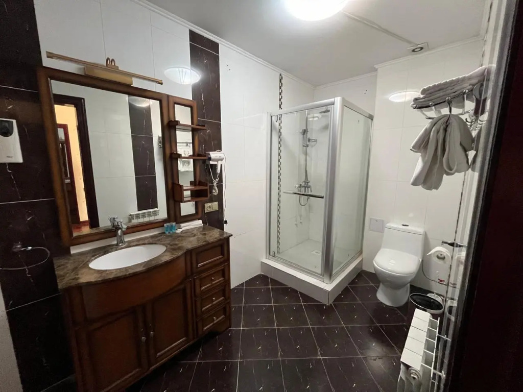 Отель Luxurious