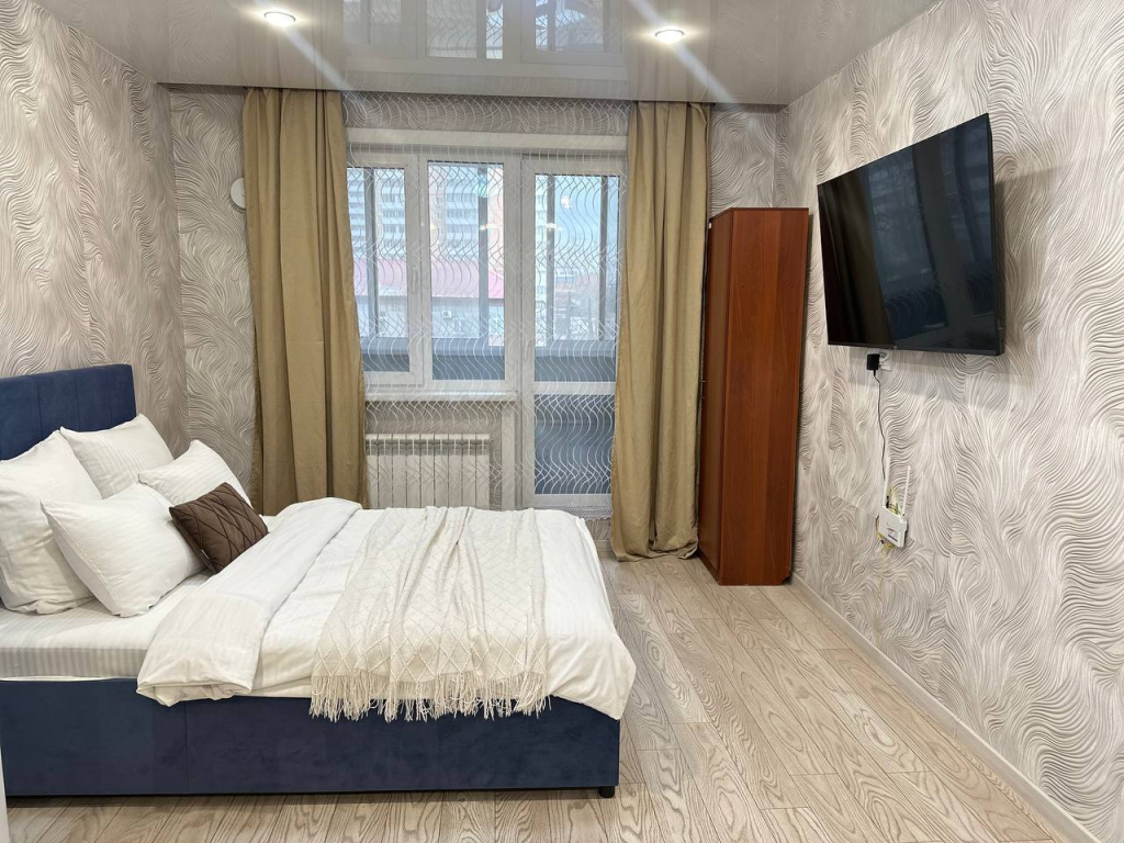 Квартира Уютная Смолина 67к2 9