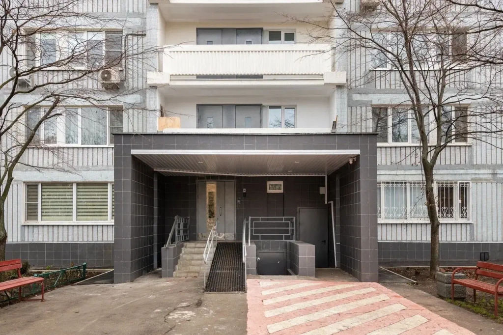 Квартира 1-комнатная Квартира 35 м² на 2/14 этаже