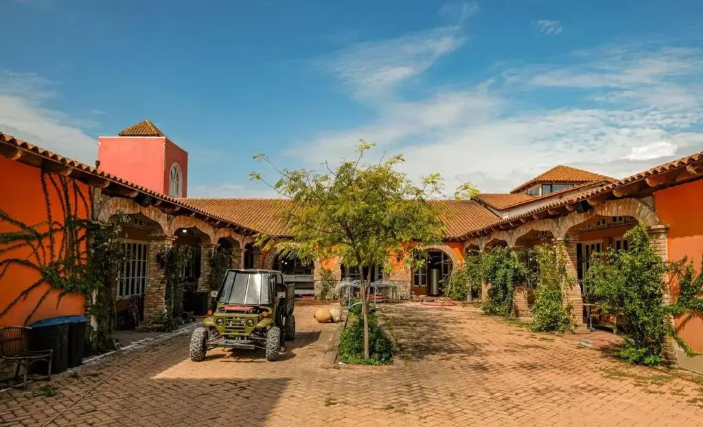 Отель Anapea Village