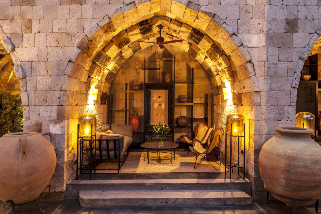 Center Cave House