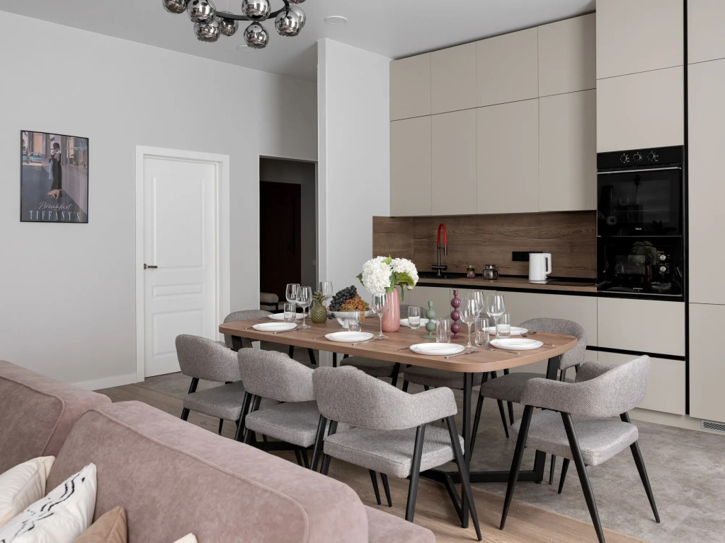 Квартира GM Apartments у Патриарших Прудов с Тремя Спальнями