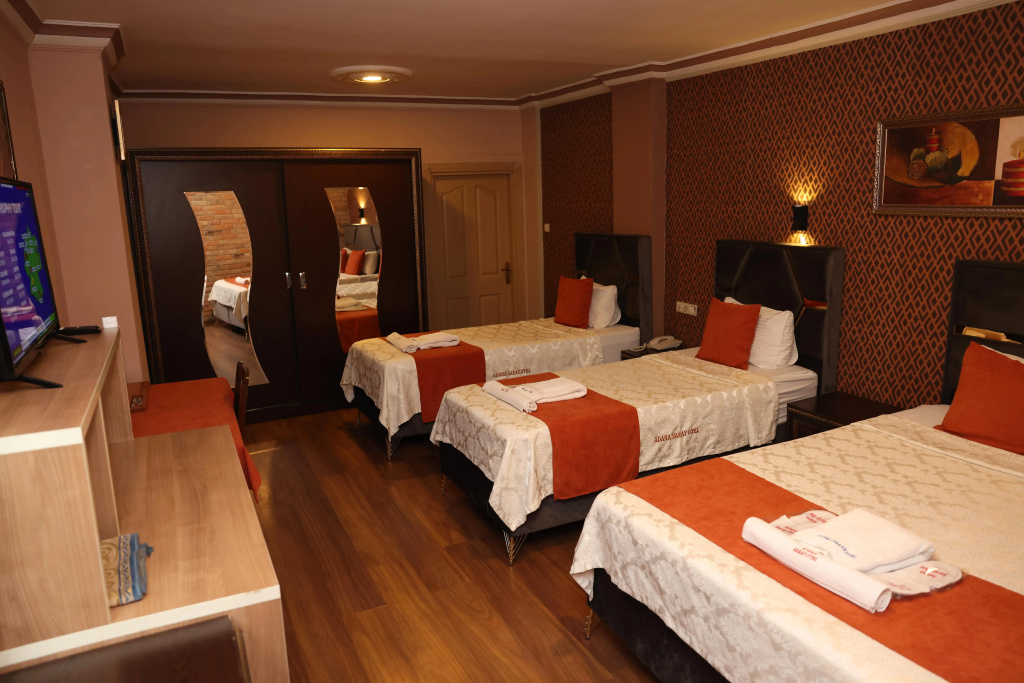 Отель Adana Saray