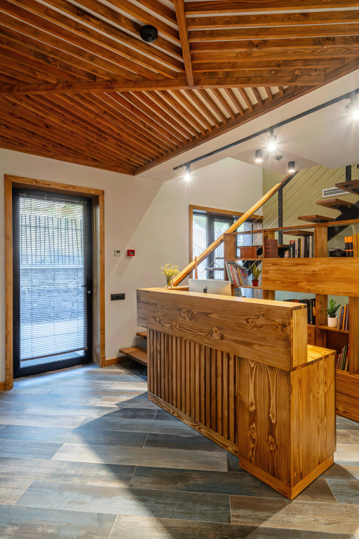 Aprie Boutique Hotel