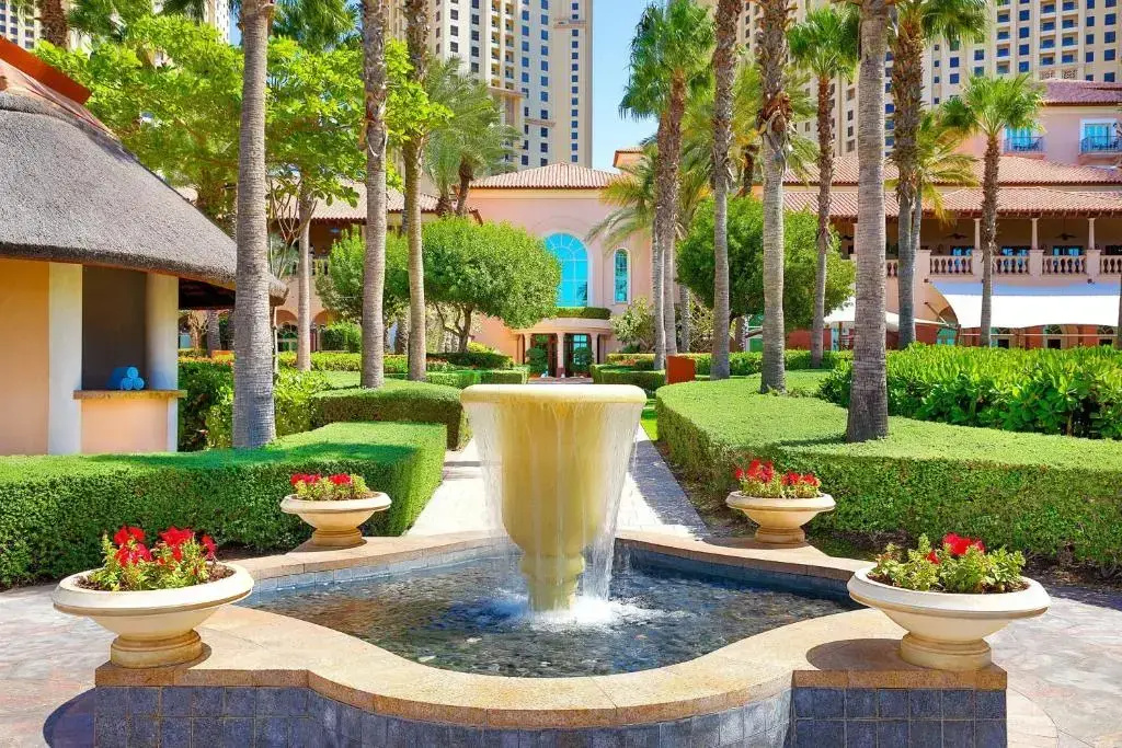 The Ritz-Carlton, Dubai