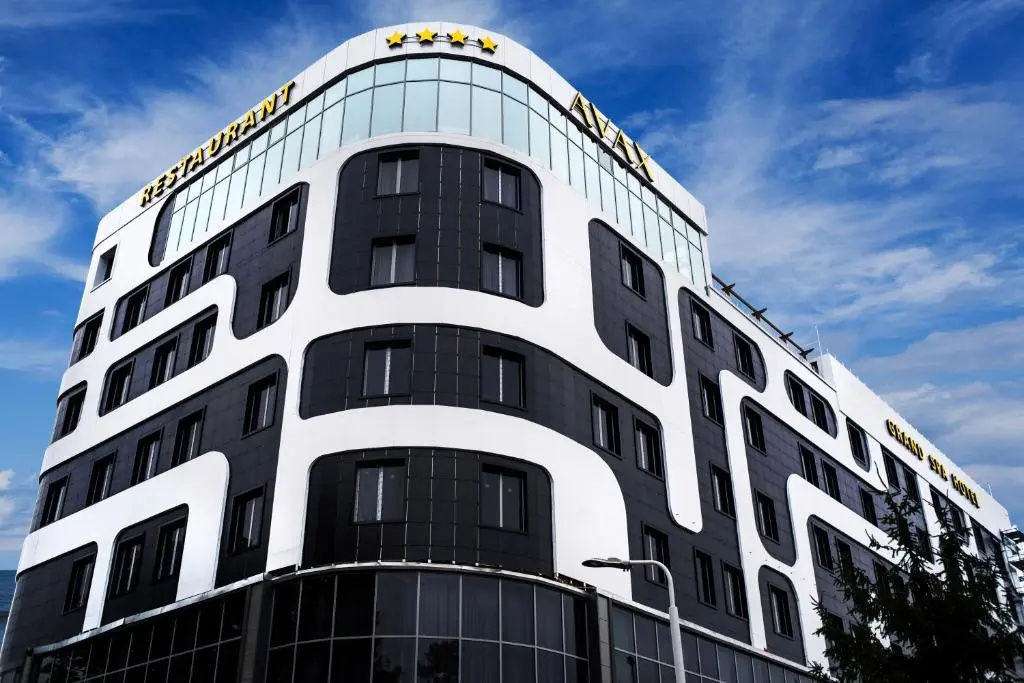 Отель Гранд СПА Avax