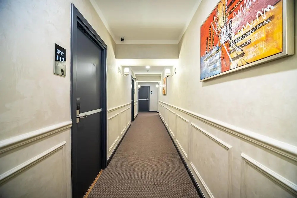 Mildom City Hotel