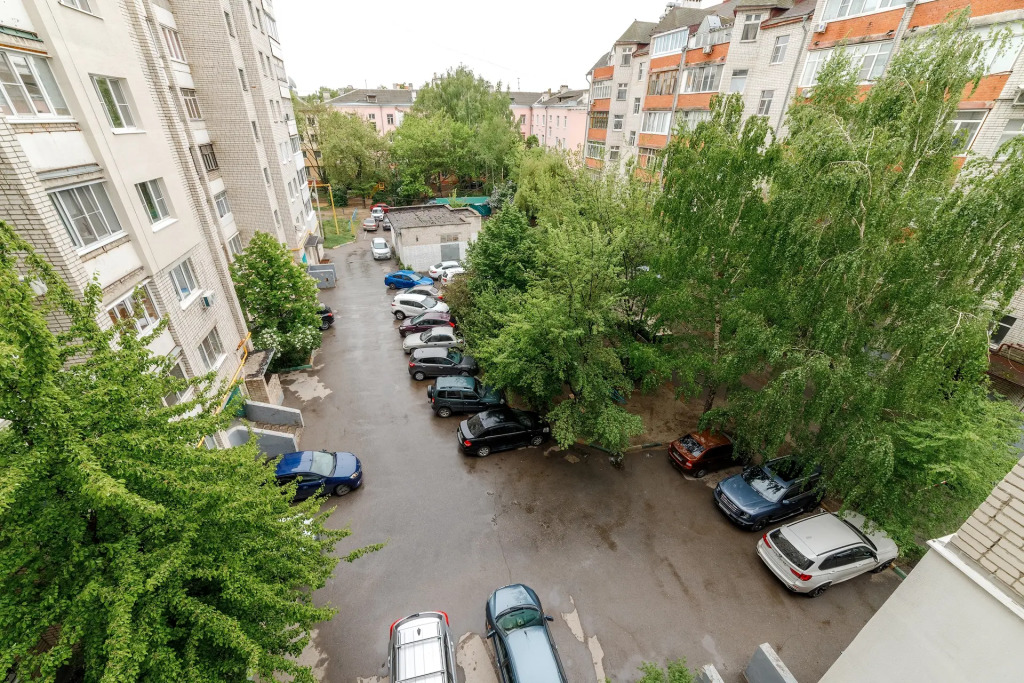Квартира ПрезентХаус в центре у набережной