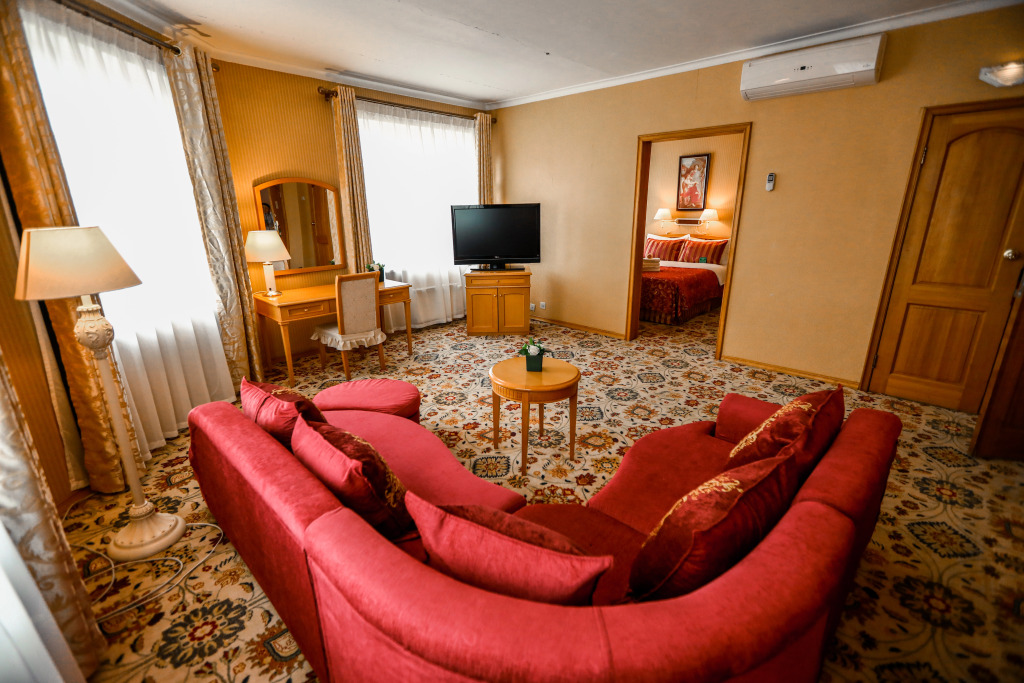 Continental Hotel