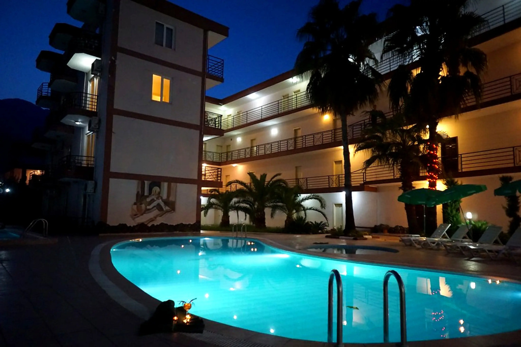 Отель Aybel Inn