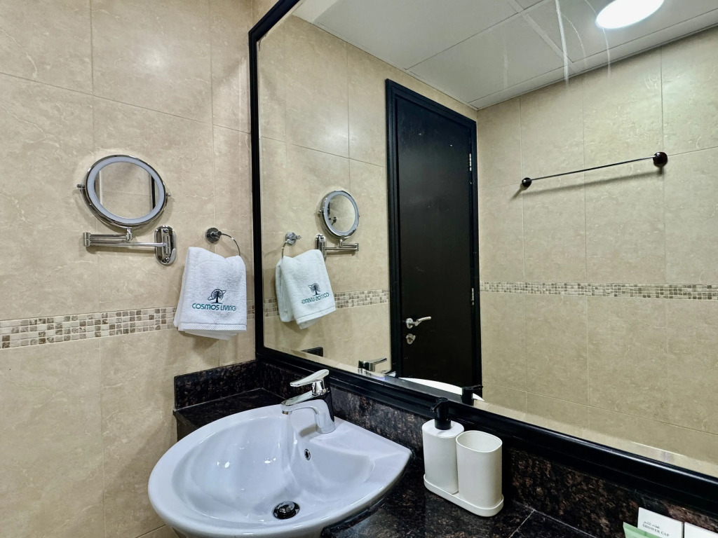 Апартаменты Cosmos Living Majestic Studio GCV2