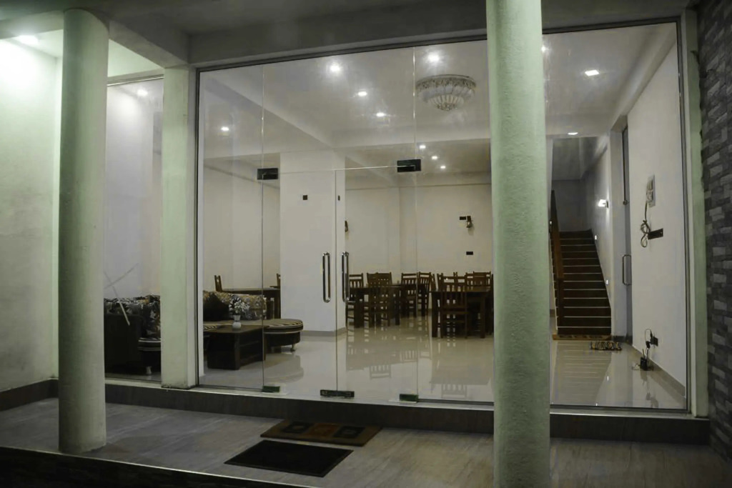 Sea View Tourist Inn