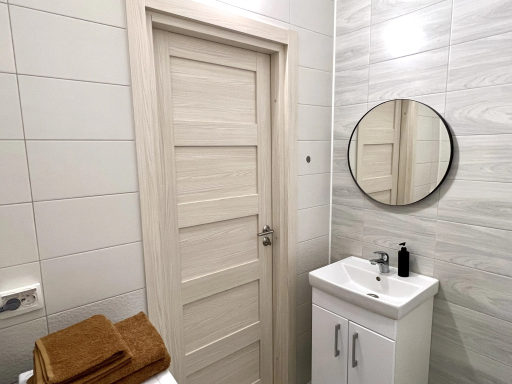 Апартаменты River Side на Октябрьской набережной