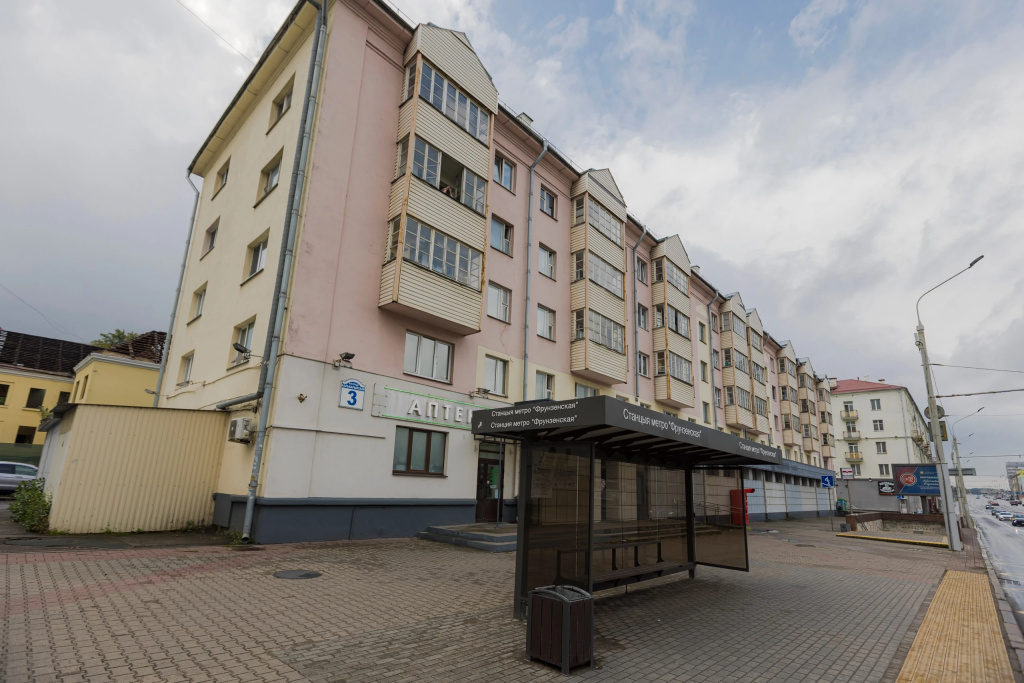 Квартира Стильная в центре около метро и ТЦ Галерея