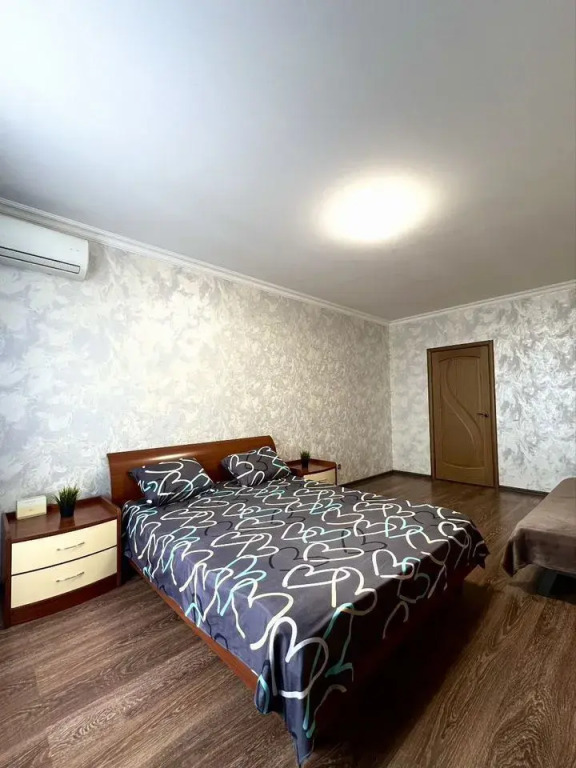 Квартира на Александра Покрышкина 4/10 (17)