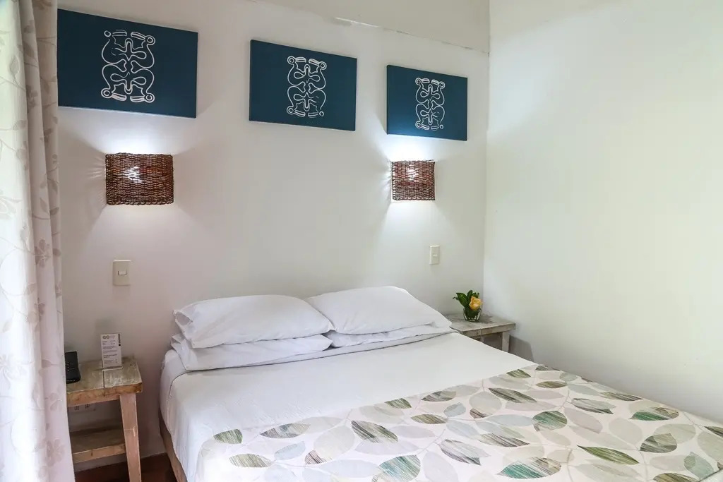 Отель Easter Island Eco Lodge