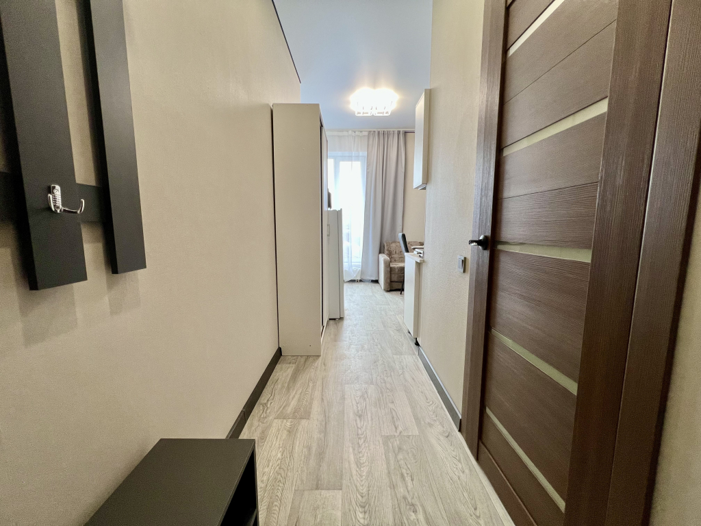 Квартира 22.2м2 в Центре со своей Зоной Отдыха на Улице
